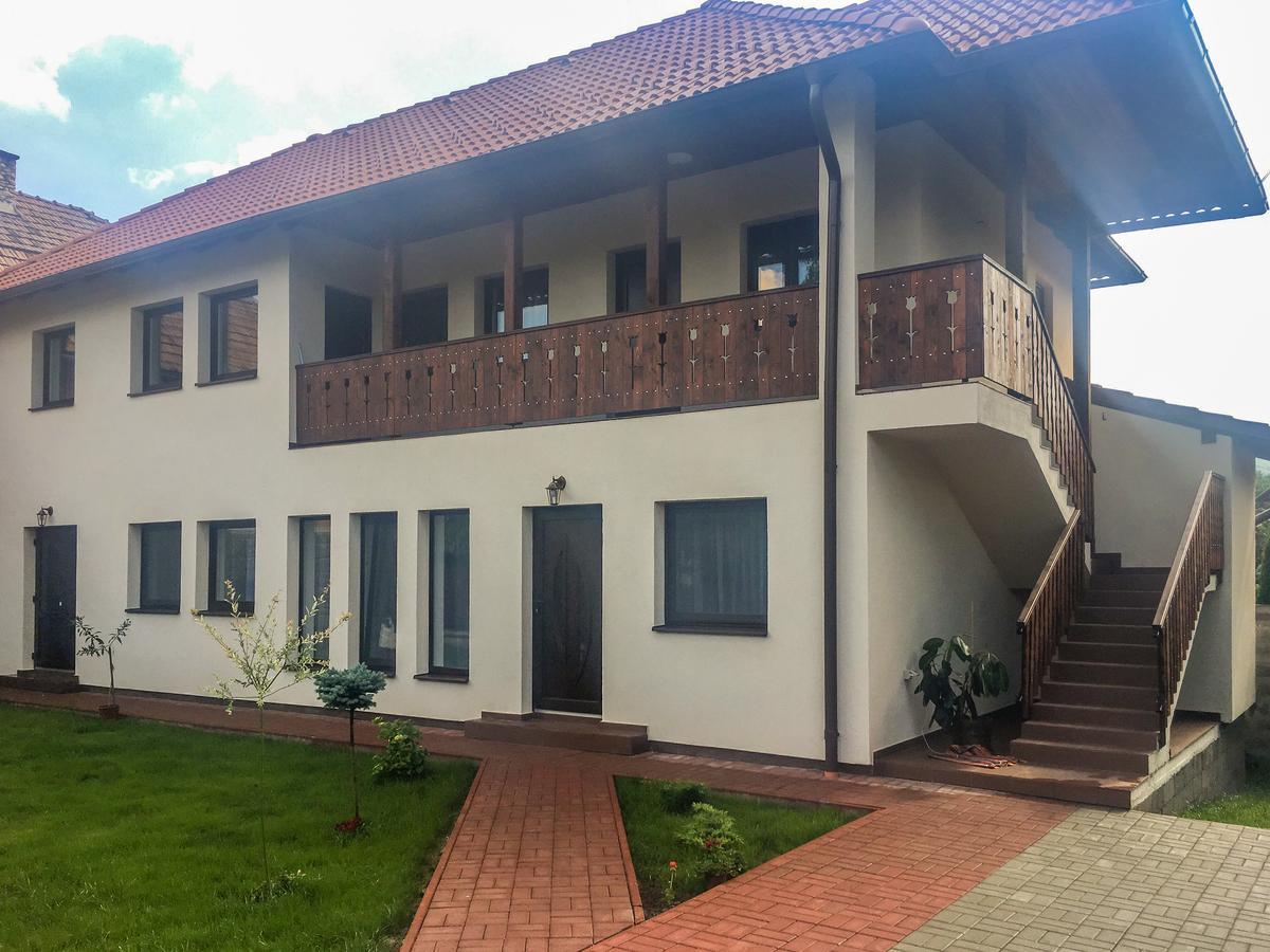 Salt Holiday Apartment Praid Bagian luar foto