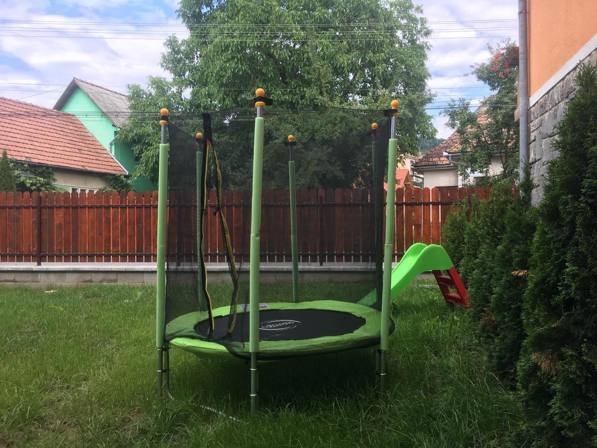 Salt Holiday Apartment Praid Bagian luar foto