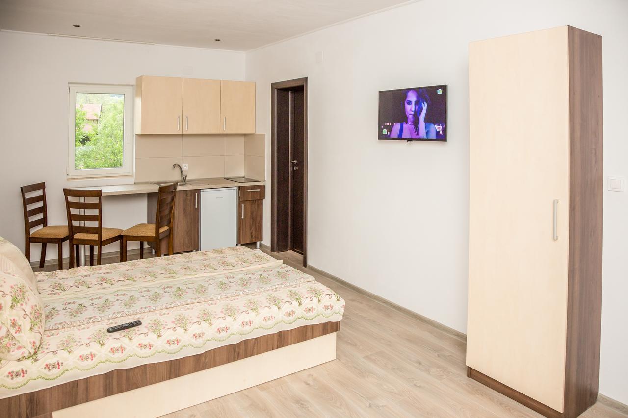 Salt Holiday Apartment Praid Bagian luar foto