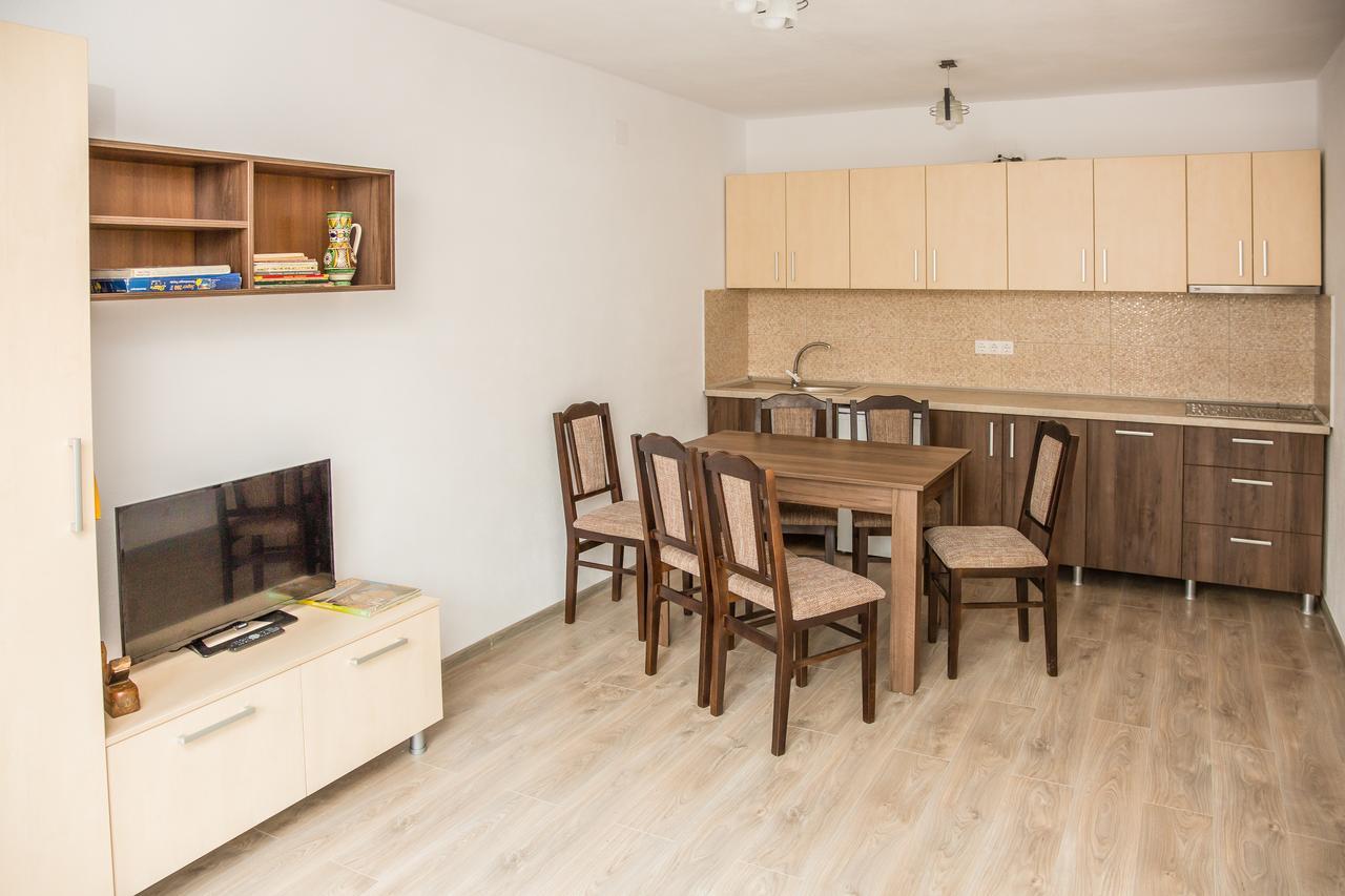 Salt Holiday Apartment Praid Bagian luar foto
